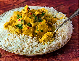 Körü Sosluk Tavuk + Pirinç Pilavı